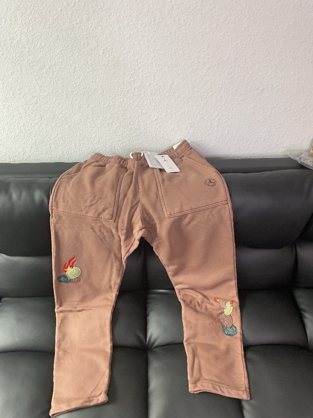 Jordan x Travis Scott Cactus Jack Flight Fleece Pants Archaeo Brown Medium NWT